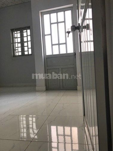 BÁN GẤP nhà dẫy trọ phạm thế hiển F7Q8 thu nhập 15tr/thag dt đất 104m2