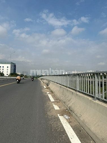 Kho 310m² Quận 2  – Giao thông thuận tiện, chứa hàng và sản xuất nhẹ!