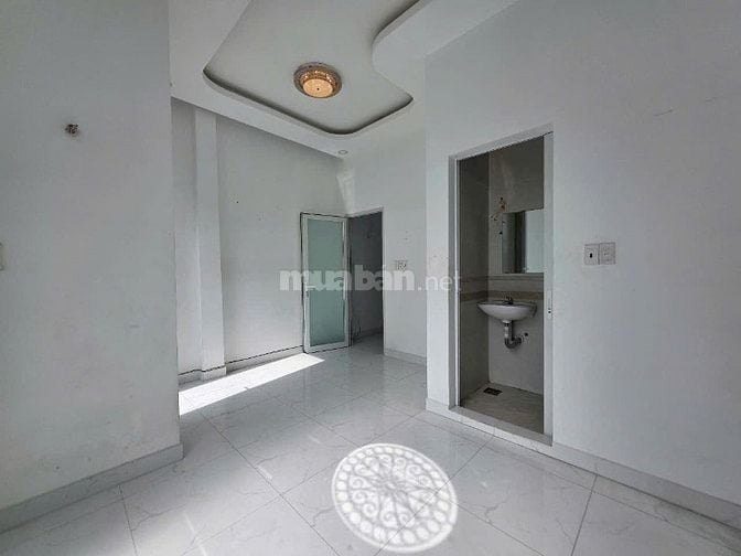 NHÀ PHONG CÁCH CHÂU ÂU TRUNG TÂM QUẬN 7 HỖ TRỢ BANK