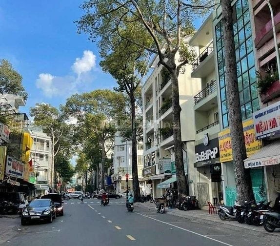 Bán nhà DT 37,24m2, giá 6,5 tỷ tại đường Trần Bình Trọng, Phường 1, Qu