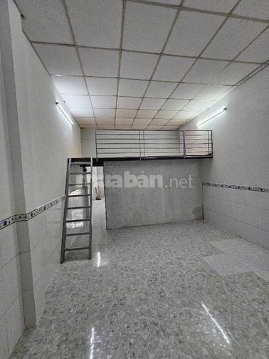 Cần bán gấp nhà hẻm xe hơi Lê Đình Cẩn dt 4m x 17m cấp 4 giá 2,050 tỷ 