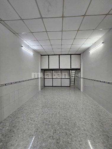 Cần bán gấp nhà hẻm xe hơi Lê Đình Cẩn dt 4m x 17m cấp 4 giá 2,050 tỷ 