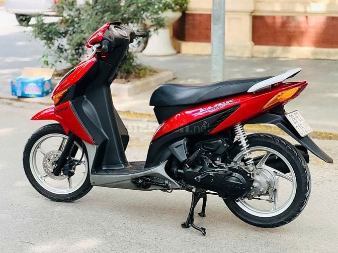 HONDA CLICK 110 MÀU ĐỎ BIỂN HN 29E2 21585