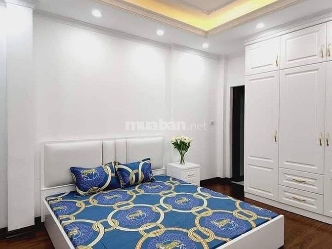 Siêu phẩm Nhà mặt ngõ Pháo Đài Láng xây 5T DT32m2 giá 7.2 tỷ