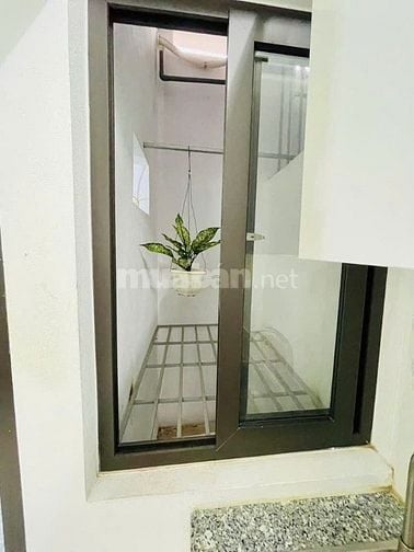 KHU VIP ĐỐNG ĐA, GẦN CHỢ, GẦN Ô TÔ, 6 TẦNG, THANG MÁY, 20 PHÒNG