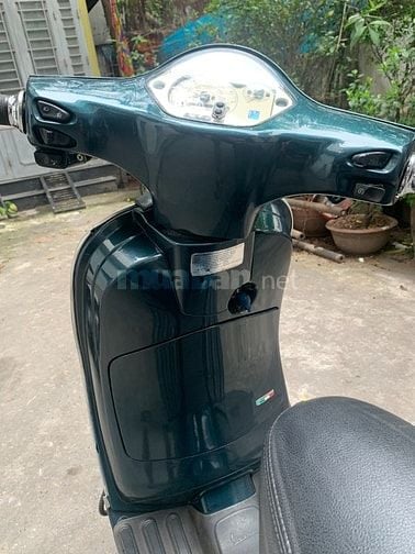 Cần bán xe Piaggio LX 125cc màu xanh biển 29-S4, xe hình thức đẹp