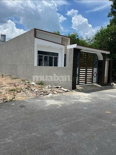 Cô lớn tuổi bán căn nhà 128m2 ở Tân Phú Trung - Củ Chi giá 790 triệu