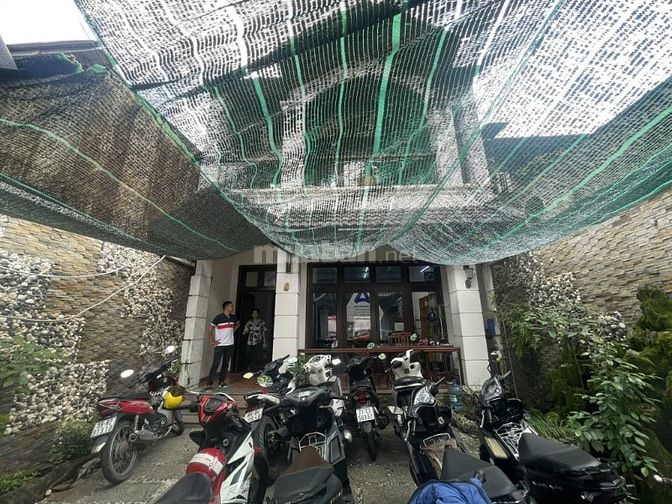 Cần cho thuê  Biệt Thự hxt đường Ngô Tất Tố - P22 - Bình Thạnh .