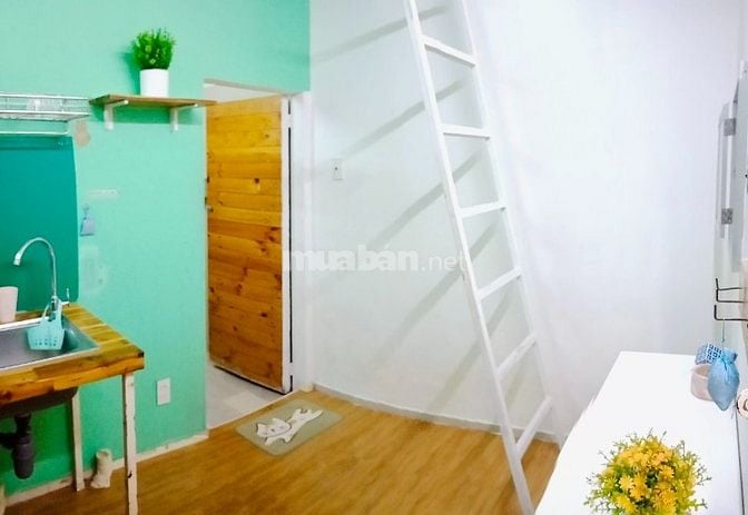 NHÀ SÂN RIÊNG 7tr6-2 PHÒNG,M.LẠNH,GÁC,WC,BẾP-Bình Thạnh[Chu Văn An-NTL