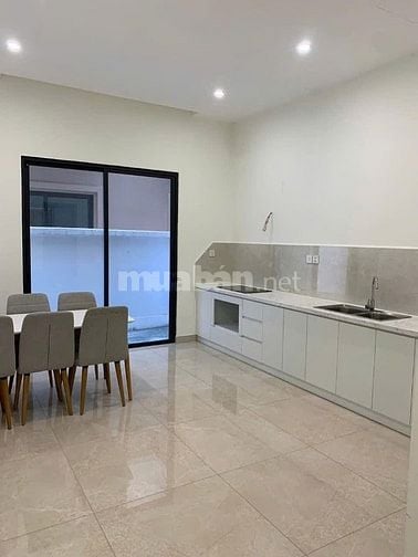 Cho thuê nhà riêng tại The Empire Vinhomes Ocean Park 2 giá 6 triệu 