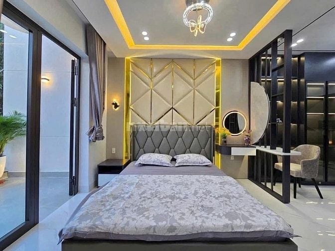 Chính chủ bán nhà An Dương Vương, Q.8 giá 2Tỷ650 DT: 70m2 hẻm 8m oto