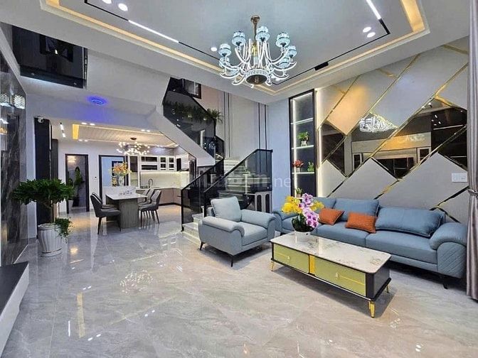 Chính chủ bán nhà An Dương Vương, Q.8 giá 2Tỷ650 DT: 70m2 hẻm 8m oto