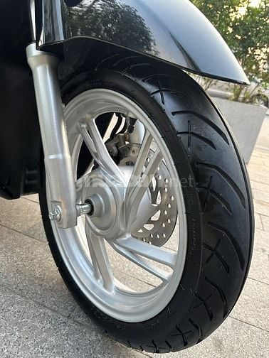 Cần bán SH 125 CBS cuối 2024 màu đen siêu mới