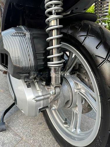 Cần bán SH 125 CBS cuối 2024 màu đen siêu mới