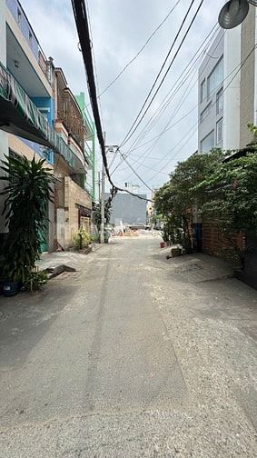 Bán gấp kho nhà đất tại Hẻm 2/ Âu Cơ, P.9 Tân Bình
