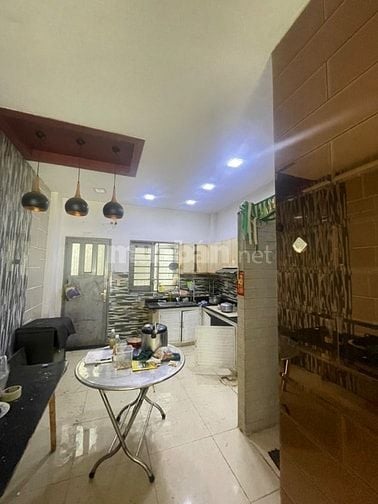Bán nhà 2 MT hẻm xh ngay Bà Hom Q6 4tầng 6PN 4WC nhỉnh 6tỷ