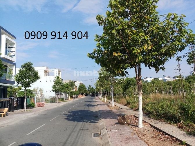 NH liên kết Chủ Đầu Tư thanh lý 11 nền đất thổ cư TRUNG TÂM HUYỆN
