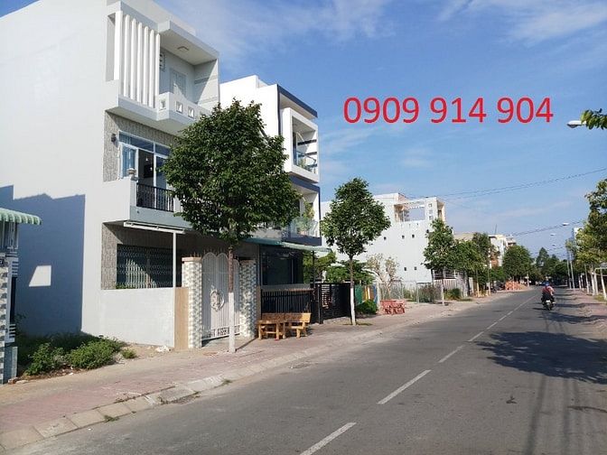 NH liên kết Chủ Đầu Tư thanh lý 11 nền đất thổ cư TRUNG TÂM HUYỆN