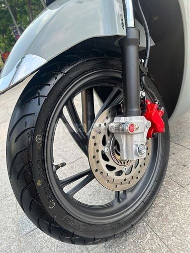 Cần bán Siêu Phẩm SH 160 ABS 4/2025 xám xi măng chạy 400km siêu mới
