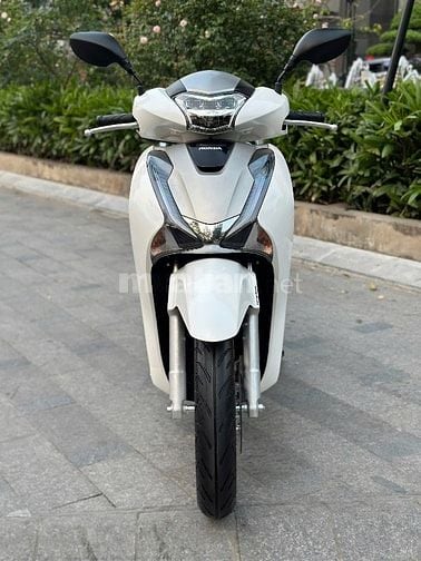 Cần bán Siêu phẩm SH 150 CBS 2019 chạy chuẩn mấy nghìn km