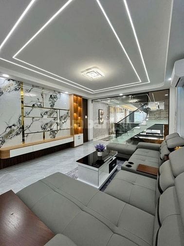 Bán nhà 5 tầng HXH đường Gò dầu, 70m2(4.2x17m) 5P.N, 6Wc, nhỉnh 8 tỷ