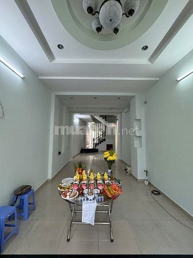 Cho thuê nhà trung tâm – sát Phan Xích Long – diện tích sàn 87m² 