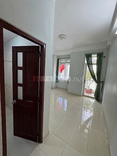 Cho thuê nhà trung tâm – sát Phan Xích Long – diện tích sàn 87m² 