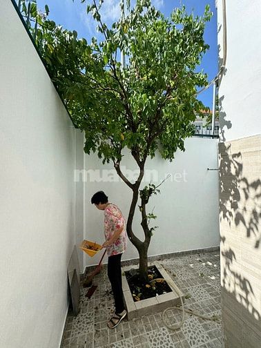 Cho thuê nhà trung tâm – sát Phan Xích Long – diện tích sàn 87m² 
