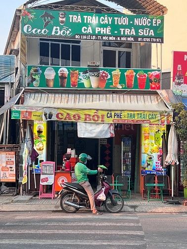 Cần nữ bán trà sữa biết pha chế trà sữa