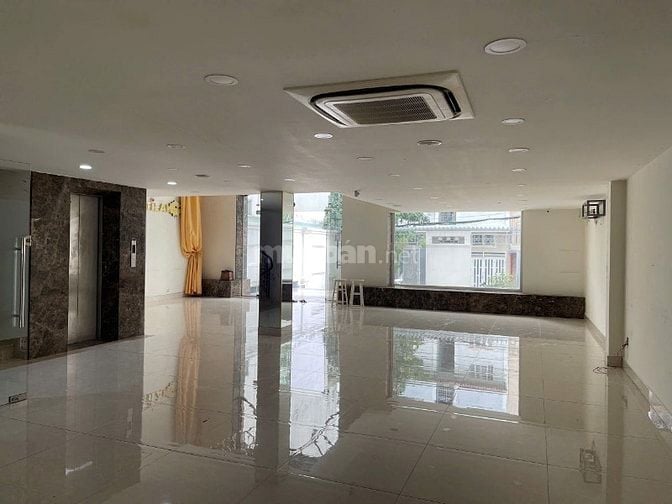 Tòa nhà cao tầng khu Làng Đại học Pk đường 12 m, 10*25 giá 30,5 
