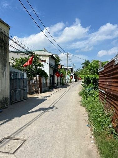 Cho thuê nhà nguyên căn đường số 4 - Lò Lu, P. Trường Thạnh Q.9