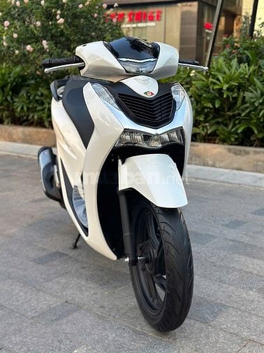 Cần bán SH Việt 125 ABS 2022 màu trắng biển Hà Nội cực đẹp