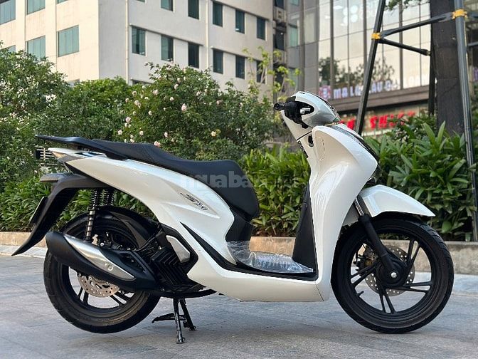 Cần bán SH Việt 125 ABS 2022 màu trắng biển Hà Nội cực đẹp