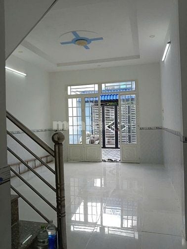 Bán nhà 4,2x19,4m, 1Tr 1 lầu, SHR, Thánh Thất, Tân Kim, Cần Giuộc LA