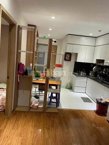 Chung cư 10A Trần Nhật Duật, Quận 1: 70m2, 2p ngủ, NT, 12tr/th, NT
