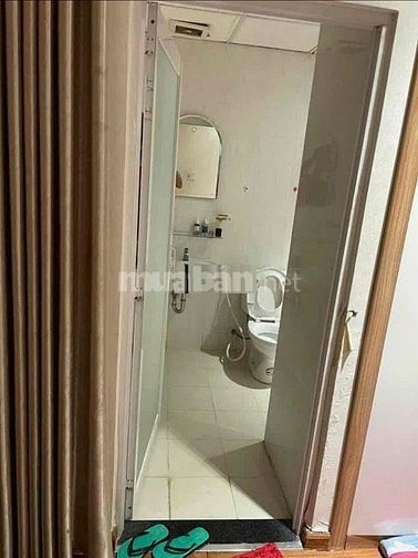 Chung cư 10A Trần Nhật Duật, Quận 1: 70m2, 2p ngủ, NT, 12tr/th, NT