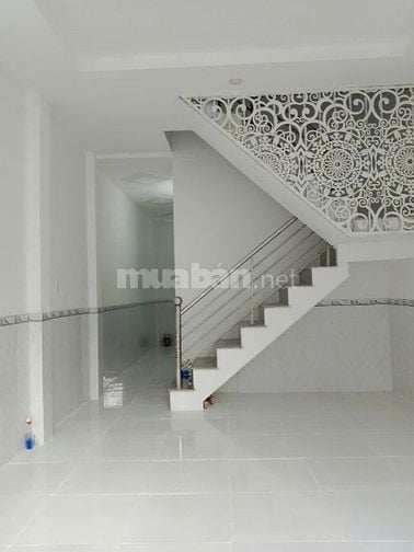 Bán nhà 4,2x19,4m, 1Tr 1 lầu, SHR, Thánh Thất, Tân Kim, Cần Giuộc LA