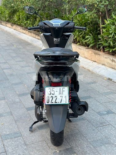 Cần bán Siêu phẩm mới keng SH 160 ABS 2025 xám xi măng-800km