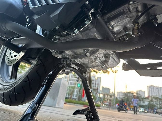Cần bán Siêu phẩm mới keng SH 160 ABS 2025 xám xi măng-800km