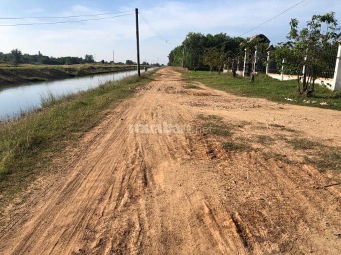 Quá rẻ cho 20000m2 (2ha) ở Bình thuận giá chỉ chưa tới 50ngàn/m2 