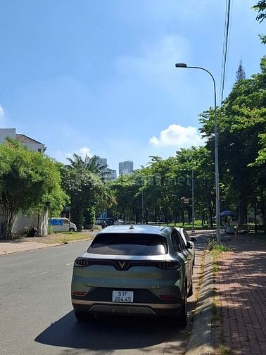 Bán đất mặt tiền đường 33 An Phú Quận 2 giá 28 tỷ