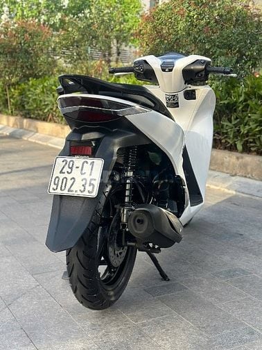 Cần bán SH 150 ABS cuối 2021 biển Hà Nội phố cực đẹp