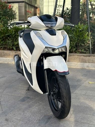 Cần bán SH 150 ABS cuối 2021 biển Hà Nội phố cực đẹp