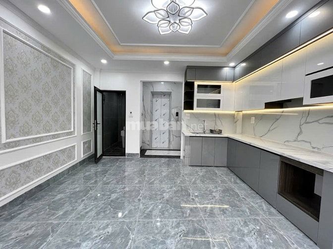 CỰC PHẨM THANH XUÂN -NHÀ MỚI -6 TẦNG THANG MÁY -MẶT NGÕ -VF3 ĐỖ CỬA 