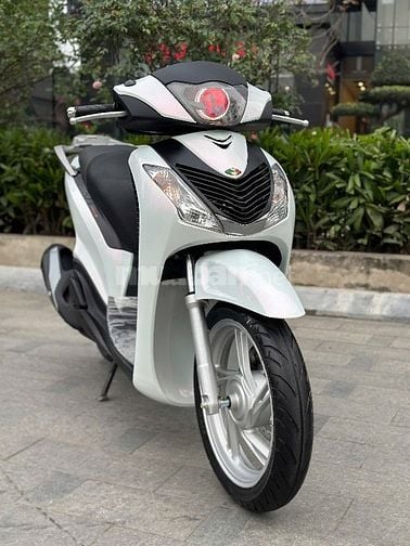 Cần bán SH 125 Độ lên xe nhập 2018 cực đẹp