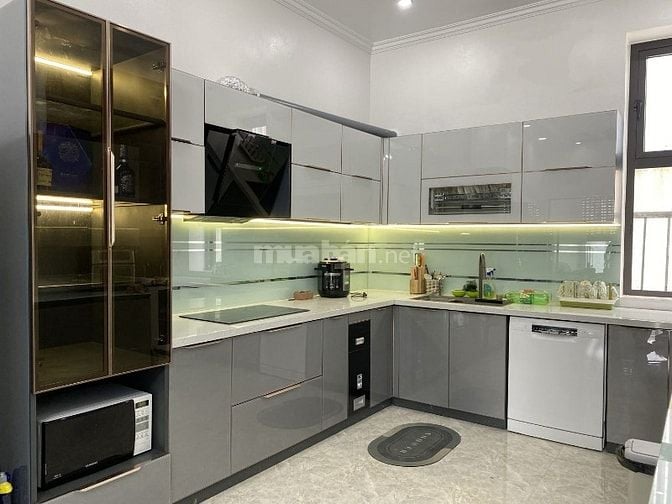 Siêu phẩm Hoàng Cầu, Đống Đa, 7 tầng thang máy mới xây ô tô đỗ cửa sát