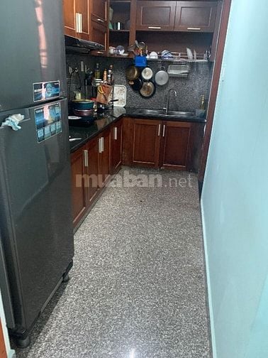 Cho thuê căn hộ Hoàng Anh Thanh Bình 11 triệu
