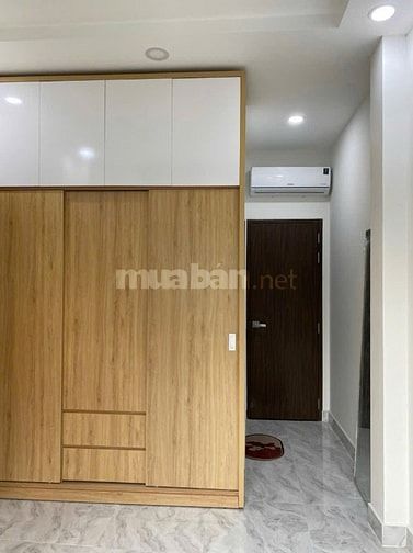 Bán nhà mặt tiền khu vực an ninh, sạch sẽ