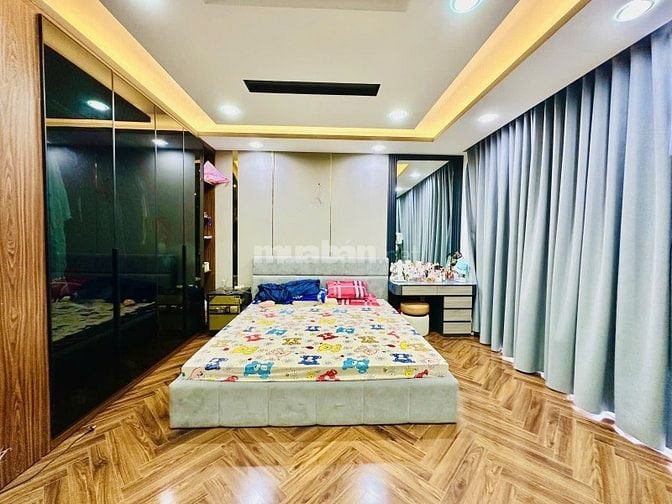 Mình Chính chủ cần bán gấp nhà đường – Nguyễn Quý Yêm  - Võ Văn Kiệt 