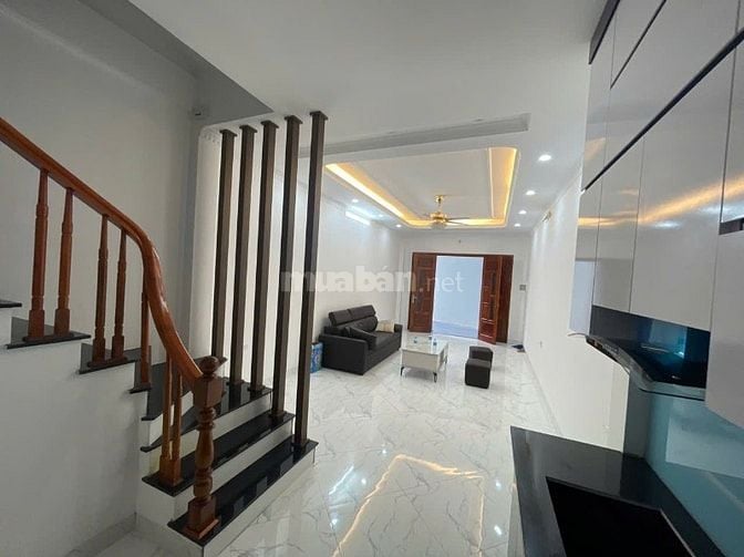 Siêu Phẩm Phúc Đồng – Nhà Đẹp Lung Linh, Vị Trí Vàng – Chỉ Việc Ở Ngay